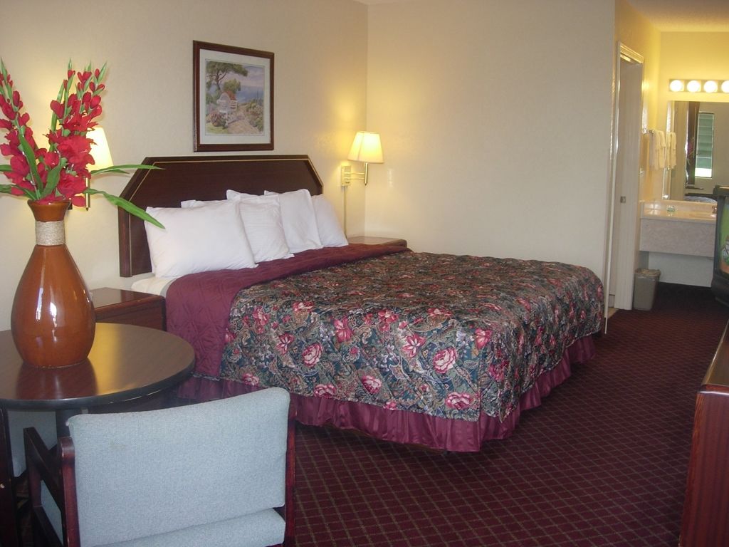 Western Inn & Suites Douglas Rum bild